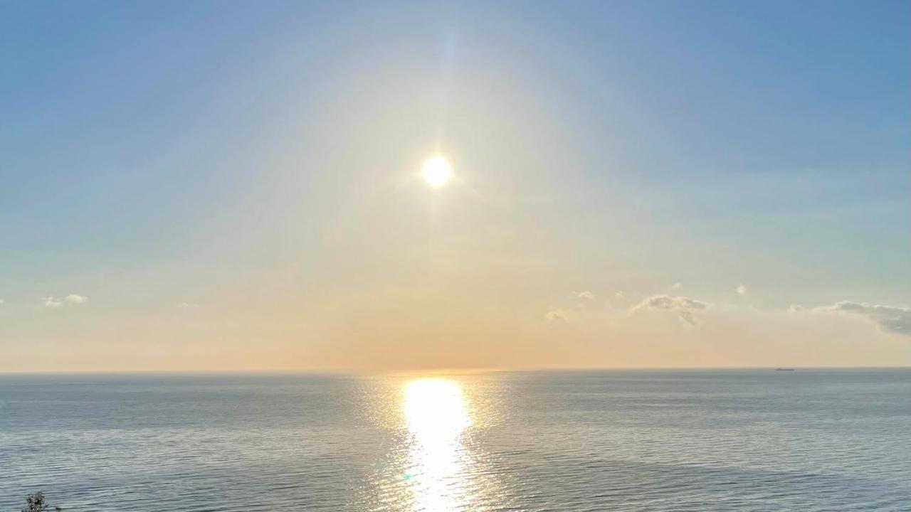 Baia Aurora Villa Letojanni Eksteriør billede